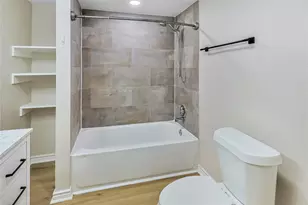 5919 Avenue R, Galveston, TX 77551 - Photo 13