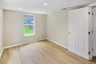 5919 Avenue R, Galveston, TX 77551 - Photo 21