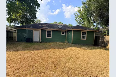 3030 Friar Point Road, Houston, TX 77051 - Photo 3