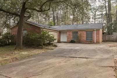 324 Olive Street, Huntsville, TX 77340 - Photo 1
