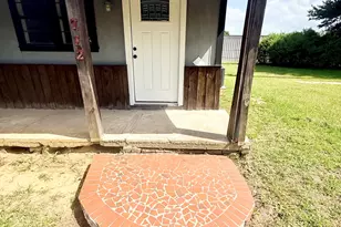 712 Norman Ln, Crockett, TX 75835 - Photo 3