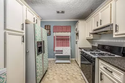 501 Scott Street, Baytown, TX 77520 - Photo 9