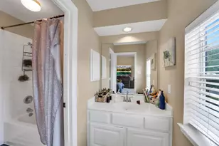 1522 Meadowstar Dr, Sugar Land, TX 77479 - Photo 23