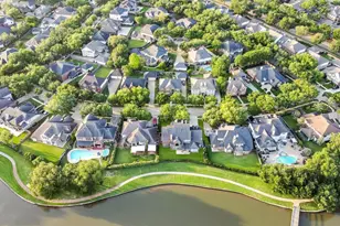 1522 Meadowstar Dr, Sugar Land, TX 77479 - Photo 5