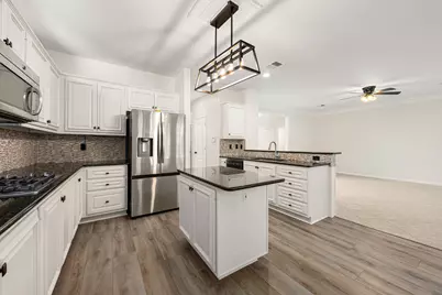 71 Pinepath Place, The Woodlands, TX 77381 - Photo 11