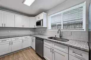 11831 Briar Forest Dr, Houston, TX 77077 - Photo 19
