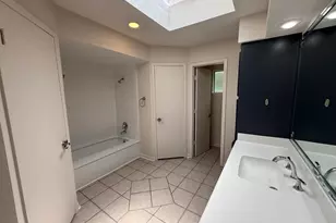 7438 Windfern Rd, Houston, TX 77040 - Photo 9