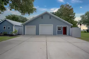 435 3rd St, San Leon, TX 77539 - Photo 35