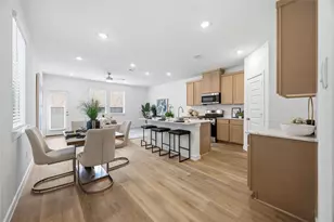 1054 Wheatley Oak Ln, Houston, TX 77091 - Photo 1