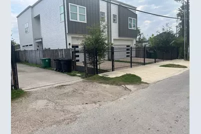 1511 Weiss Street, Houston, TX 77009 - Photo 9