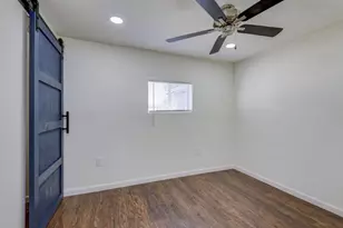 804 Carnegie St, Baytown, TX 77520 - Photo 17