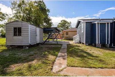 804 Carnegie Street, Baytown, TX 77520 - Photo 23