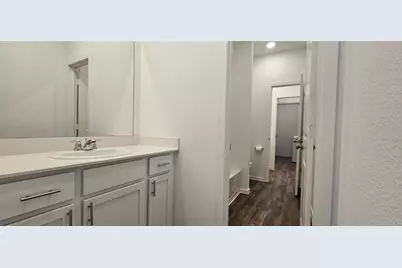 9534 Meghan Heights Drive, Baytown, TX 77521 - Photo 9