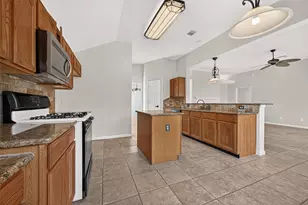 15418 Park Glen Dr, Sugar Land, TX 77498 - Photo 21