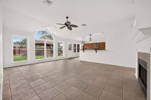 15418 Park Glen Dr, Sugar Land, TX 77498 - Photo 15