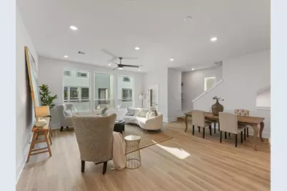 4710 Thornton Villas Lane, Houston, TX 77018 - Photo 11