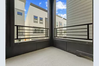 4710 Thornton Villas Lane, Houston, TX 77018 - Photo 17