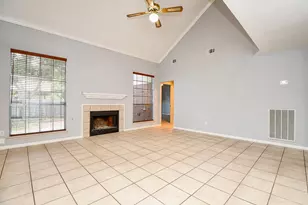 6335 Oakburl Ln, Sugar Land, TX 77479 - Photo 11