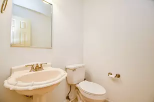 6335 Oakburl Ln, Sugar Land, TX 77479 - Photo 37