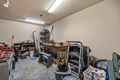 507 W Lake Shore Drive, Livingston, TX 77351 - Photo 37