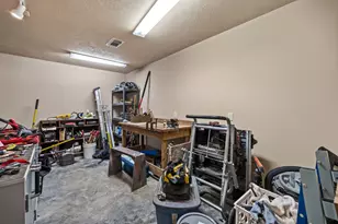 507 W Lake Shore Dr, Livingston, TX 77351 - Photo 37