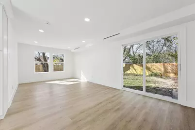 212 N Forrest Avenue, La Porte, TX 77571 - Photo 11