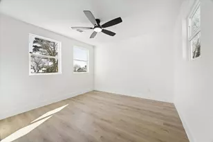 212 N Forrest Ave, La Porte, TX 77571 - Photo 23