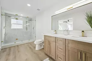 212 N Forrest Ave, La Porte, TX 77571 - Photo 33