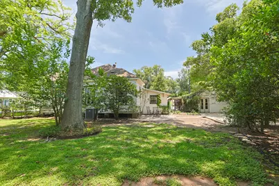 212 S Pine Street, Tomball, TX 77375 - Photo 39