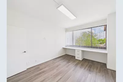 49 Briar Hollow Lane #304, Houston, TX 77027 - Photo 25