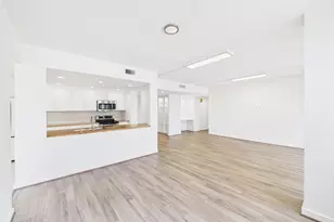 49 Briar Hollow Ln, Houston, TX 77027 - Photo 13