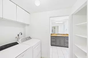 49 Briar Hollow Ln, Houston, TX 77027 - Photo 29