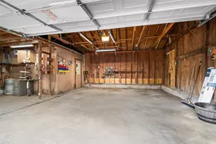 12607 Royal Green Dr, Conroe, TX 77303 - Photo 17