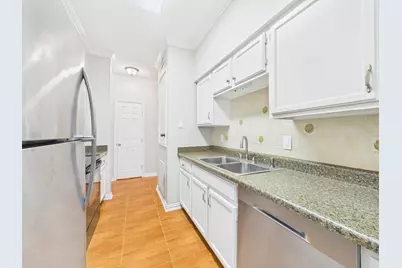 4001 Tanglewilde Street #709, Houston, TX 77063 - Photo 7