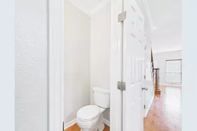 4001 Tanglewilde Street #709, Houston, TX 77063 - Photo 9