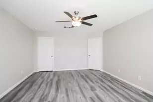 15406 River Ends Dr, Humble, TX 77396 - Photo 9