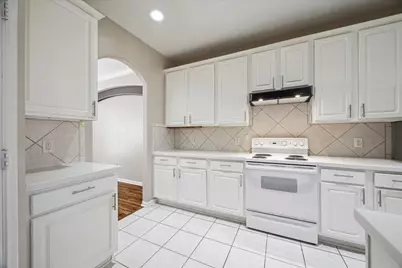 4318 Chestnut Grove, League City, TX 77573 - Photo 5