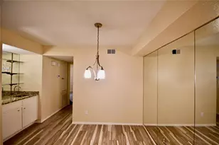 1818 Augusta Dr, Houston, TX 77057 - Photo 13