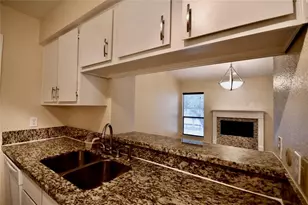 1818 Augusta Dr, Houston, TX 77057 - Photo 11