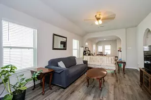 25416 Grotto Falls Ln, Porter, TX 77365 - Photo 7