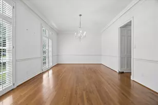 5970 Riverview Way, Houston, TX 77057 - Photo 5