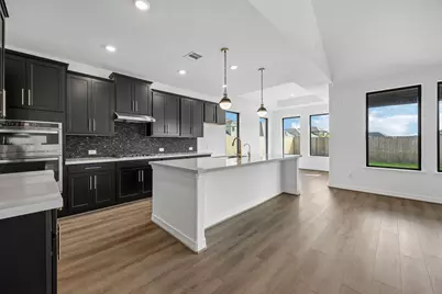 3007 Viceroy Spur Lane, League City, TX 77573 - Photo 3