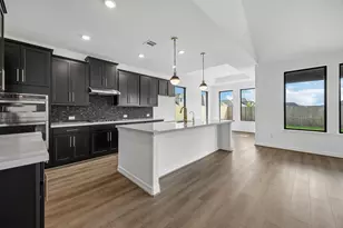 3007 Viceroy Spur Ln, League City, TX 77573 - Photo 3