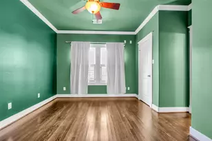 236 E Woodland St, Houston, TX 77009 - Photo 25