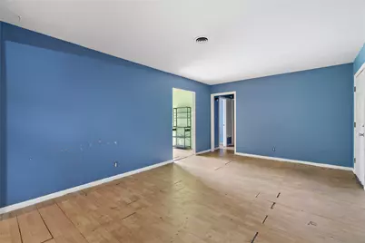 5603 Lakefield Drive, Houston, TX 77033 - Photo 5