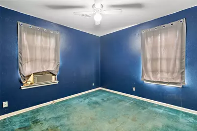 5603 Lakefield Drive, Houston, TX 77033 - Photo 11