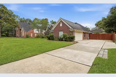 20007 Powerscourt Drive, Humble, TX 77346 - Photo 3