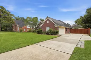 20007 Powerscourt Dr, Humble, TX 77346 - Photo 3