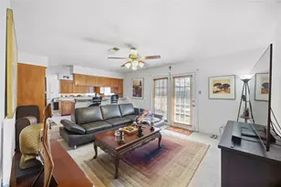 6202 Crane St, Houston, TX 77026 - Photo 7