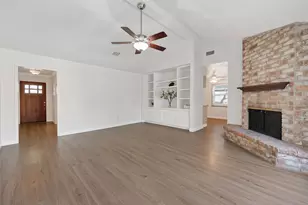 12374 Westella Dr, Houston, TX 77077 - Photo 9